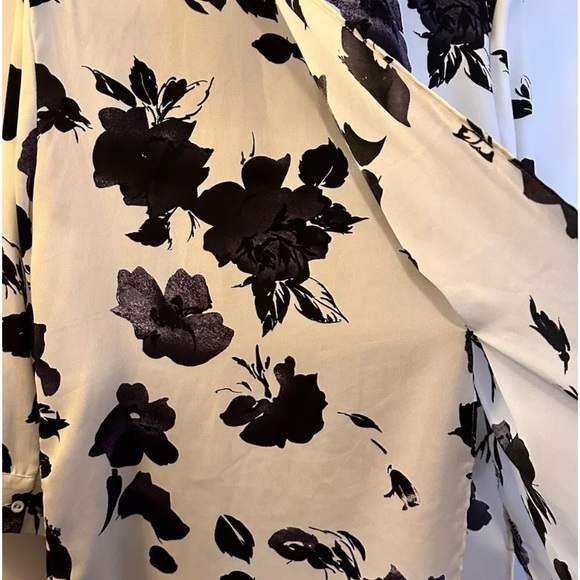 SIMPLY VERA WANG 3/4 Sleeve Black Purple White Floral Top Sz XL EUC - Picture 11 of 12